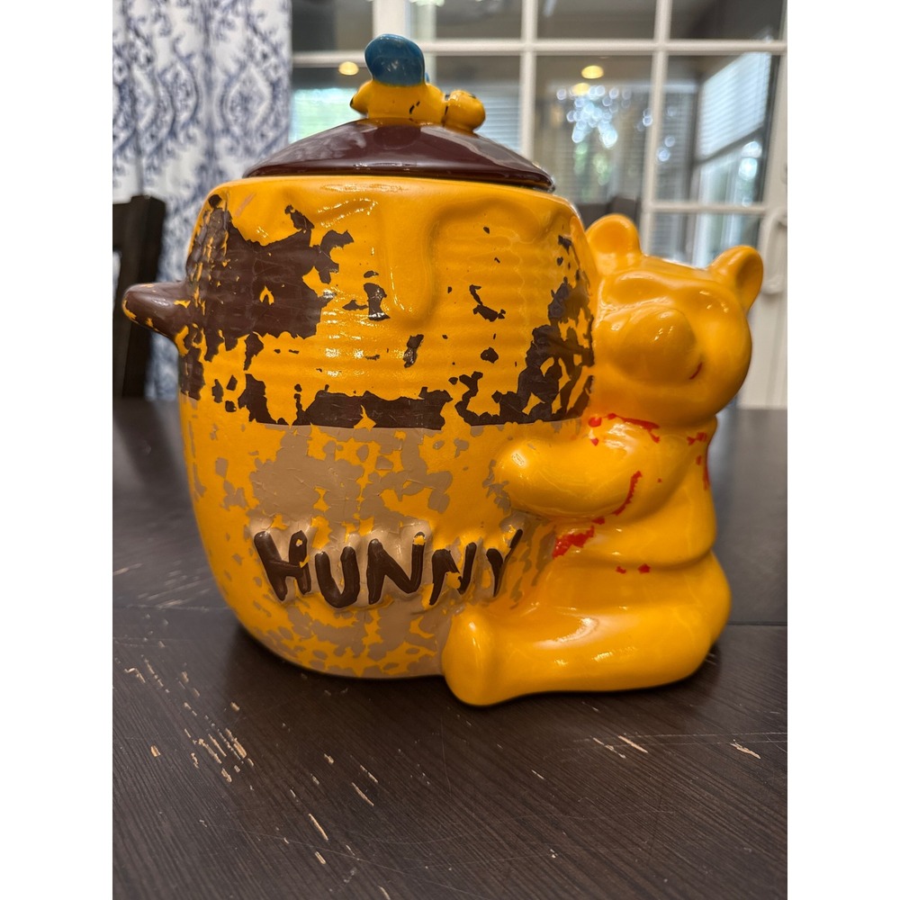 Vintage Disney Winnie the Pooh Hunny Pot Ceramic Cookie‎ Jar Bee Lid 8.5 Inch